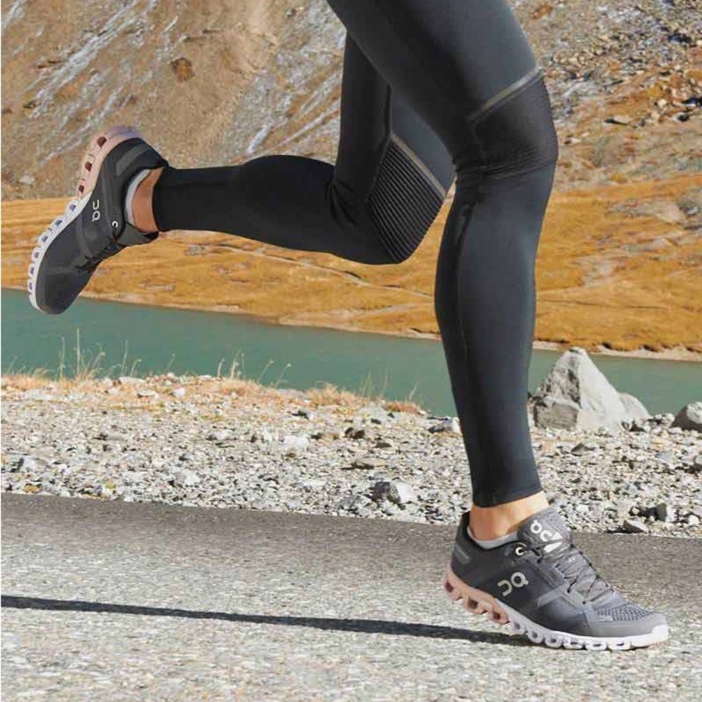On Running Cloudflow Rock/Rose size 8